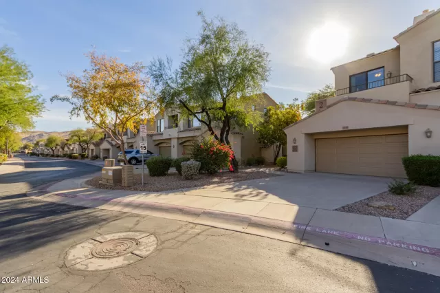 MLS: 6786383 Condo For Sale