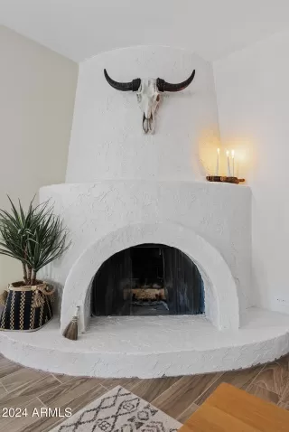 Photo #5: 6786509 Listing