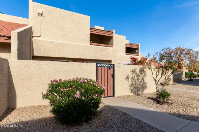 MLS: 6786689 Condo For Sale