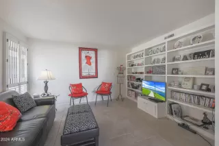 Photo #6: 6786727 Listing