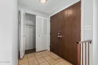 Photo #3: 6786757 Listing