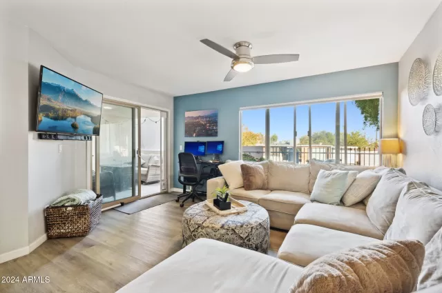 MLS: 6786898 Condo For Sale