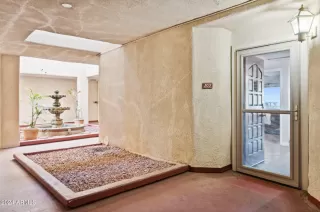 Photo #2: 6786898 Listing