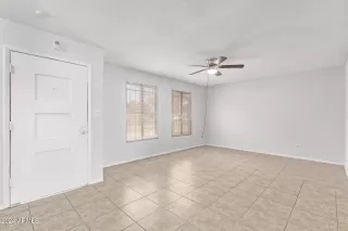 Photo #4: 6787347 Listing