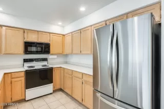 Photo #4: 6787387 Listing