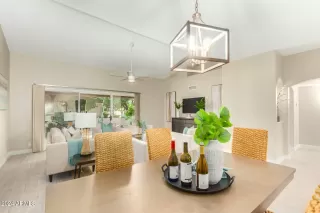 Photo #5: 6787472 Listing