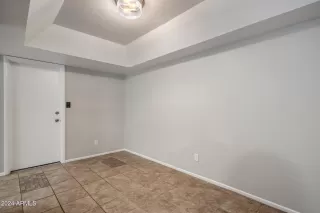 Photo #5: 6787628 Listing 