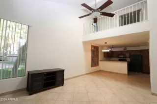 Photo #2: 6788113 Listing