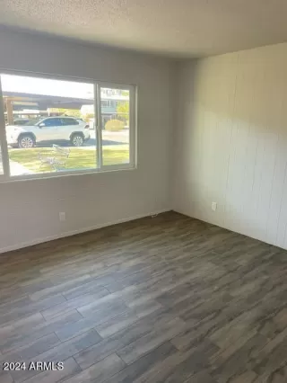 Photo #6: 6788764 Listing 