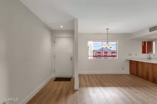 Photo #1: 6788828 Listing 