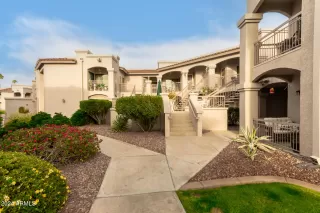 Photo #2: 6788856 Listing 