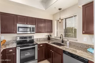 Photo #5: 6788856 Listing 