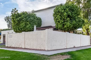 Photo #1: 6788927 Listing