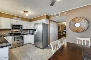 Photo #6: 6789114 Listing 