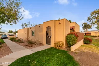 Photo #1: 6789149 Listing