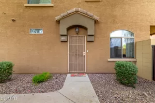 Photo #5: 6789196 Listing