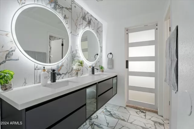 MLS: 6789434 Condo For Sale