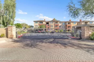 Photo #3: 6789492 Listing