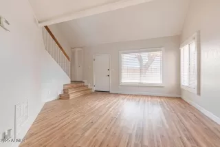 Photo #5: 6789832 Listing 