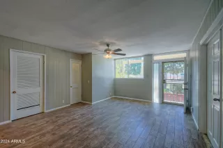 Photo #2: 6790007 Listing 