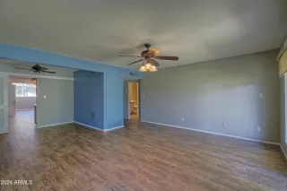 Photo #4: 6790007 Listing 