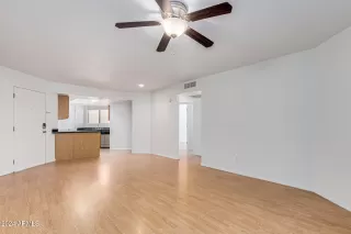 Photo #4: 6790028 Listing 