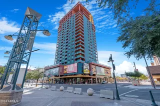 Photo #2: 6790178 Listing