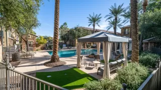 Photo #6: 6790183 Listing