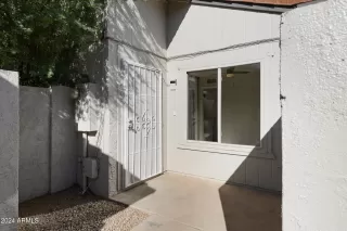 Photo #1: 6790255 Listing