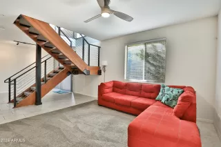 Photo #6: 6790663 Listing