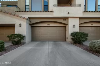 Photo #3: 6790687 Listing