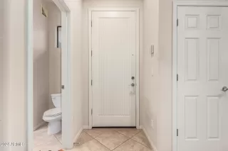 Photo #5: 6790687 Listing