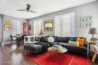 Photo #1: 6790705 Listing 