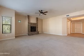 Photo #4: 6790985 Listing 