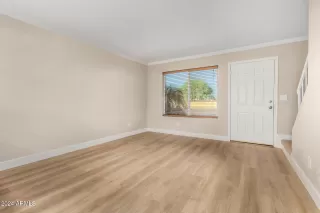 Photo #2: 6791538 Listing