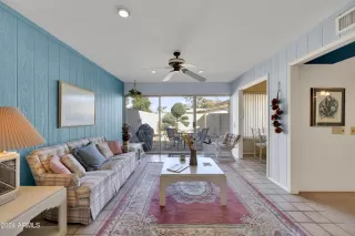 Photo #4: 6791885 Listing