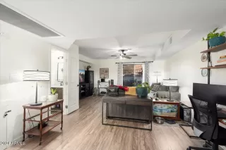 Photo #6: 6791910 Listing