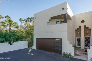 Click for more information on MLS # 6791991 : 21 W PASADENA AVENUE#6 More Details about MLS # 6791991 : 21 W PASADENA AVENUE#6
