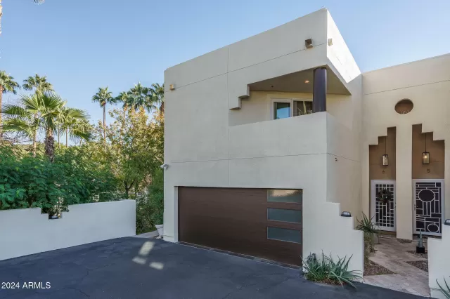 MLS: 6791991 Condo For Sale