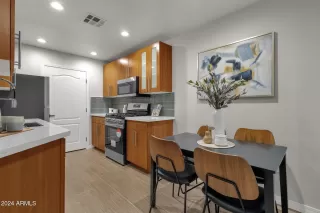 Photo #1: 6792009 Listing