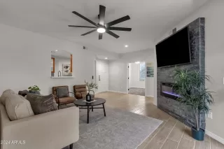 Photo #6: 6792009 Listing