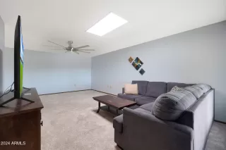 Photo #4: 6792264 Listing