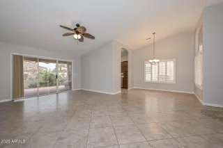 Photo #2: 6792438 Listing 