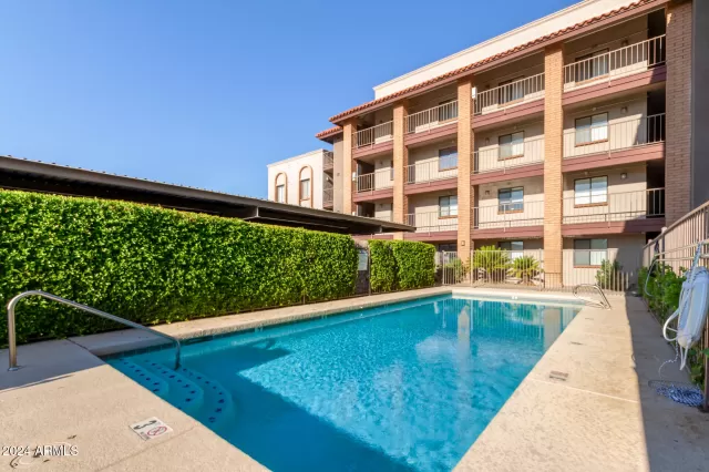 MLS: 6792536 Condo For Sale