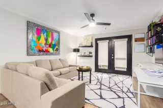 Photo #3: 6792565 Listing