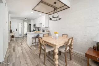 Photo #6: 6792809 Listing