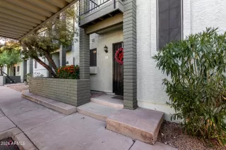 Photo #2: 6792864 Listing