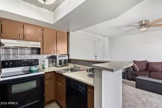 Photo #1: 6792894 Listing