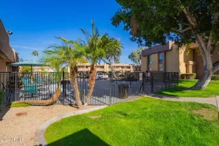 Photo #3: 6792894 Listing