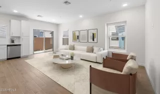 Photo #3: 6792895 Listing